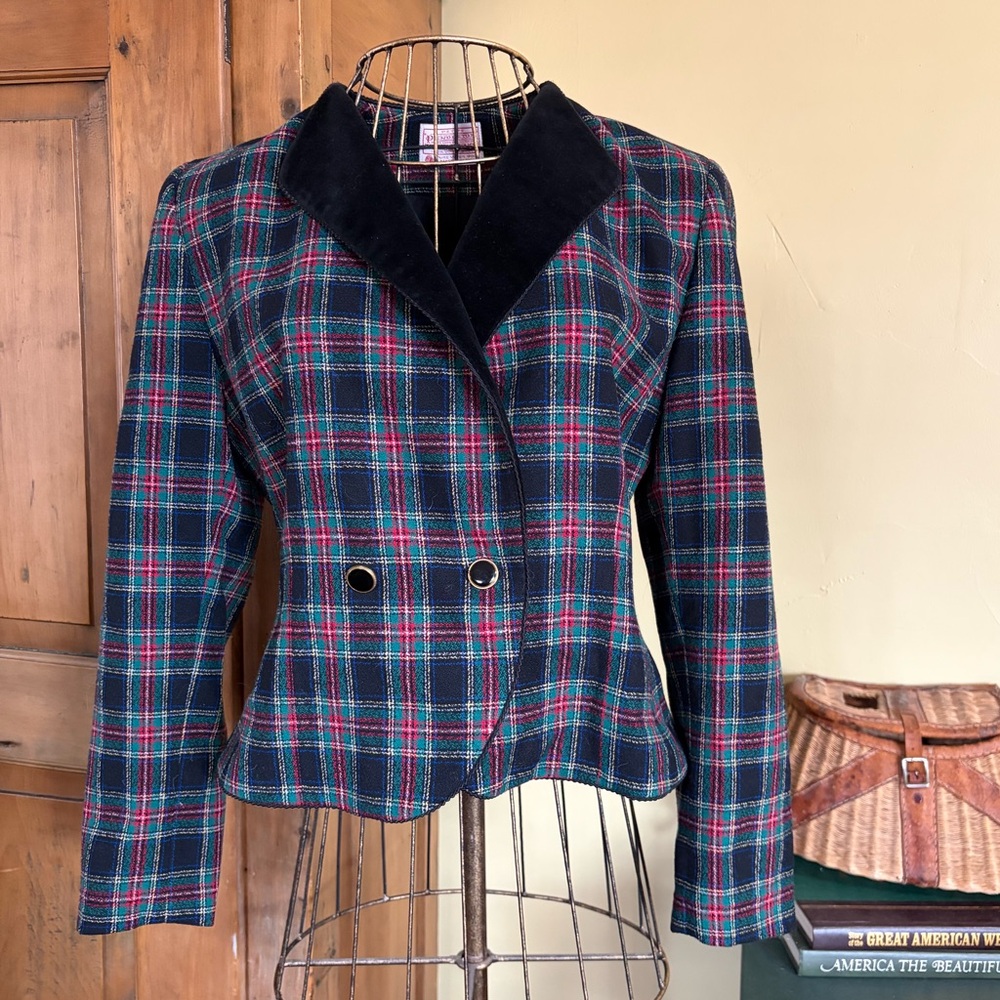 Pendleton Green Blue Red Plaid BlazerJacket Black Velvet Collar Pure Virgin Wool